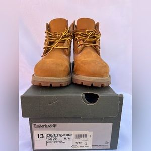 Timberland Boots - Leather Wheat Size 13 Youth
